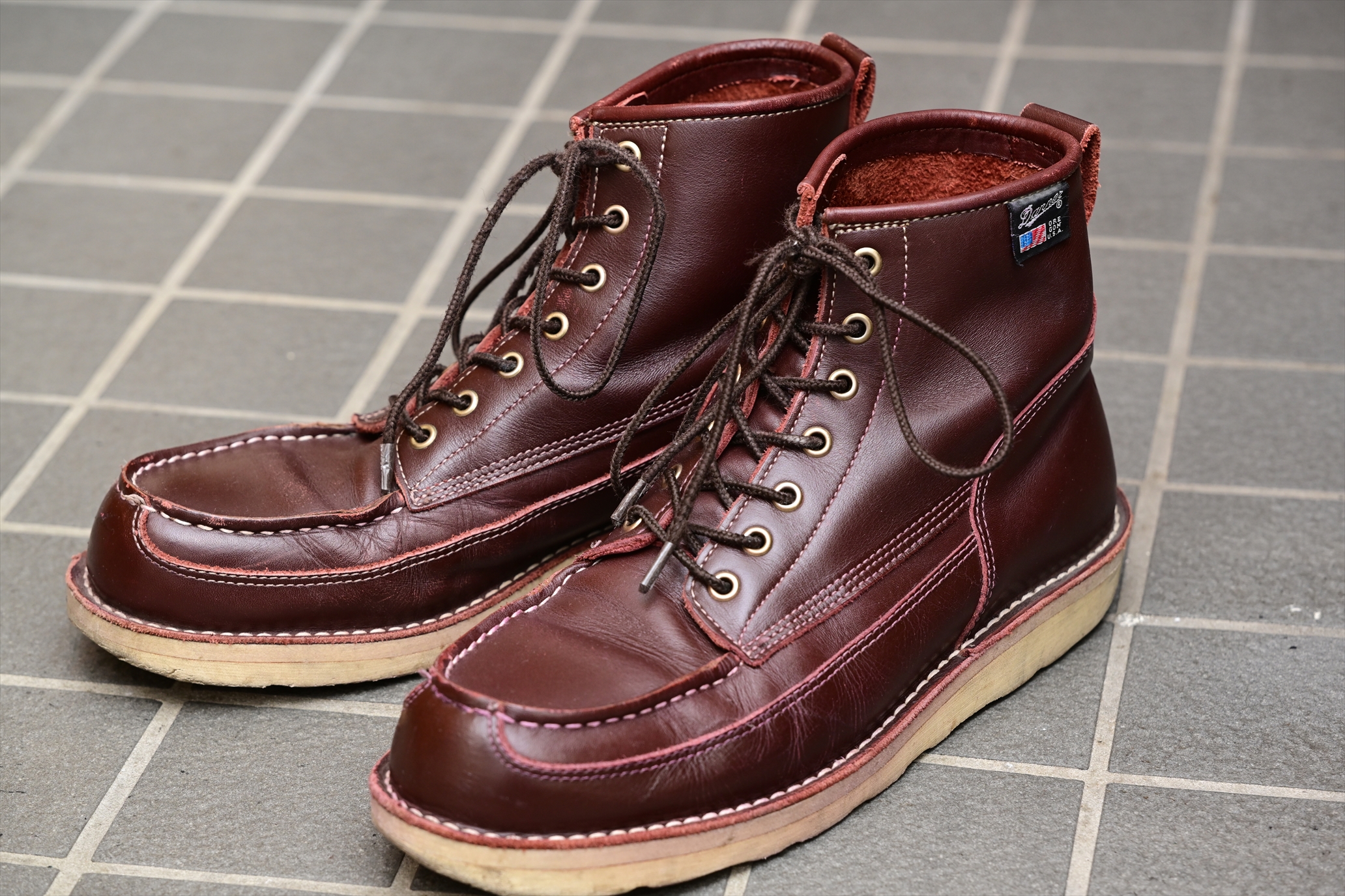 カメラ番外編】ワークブーツについて語る | 銀の備忘録