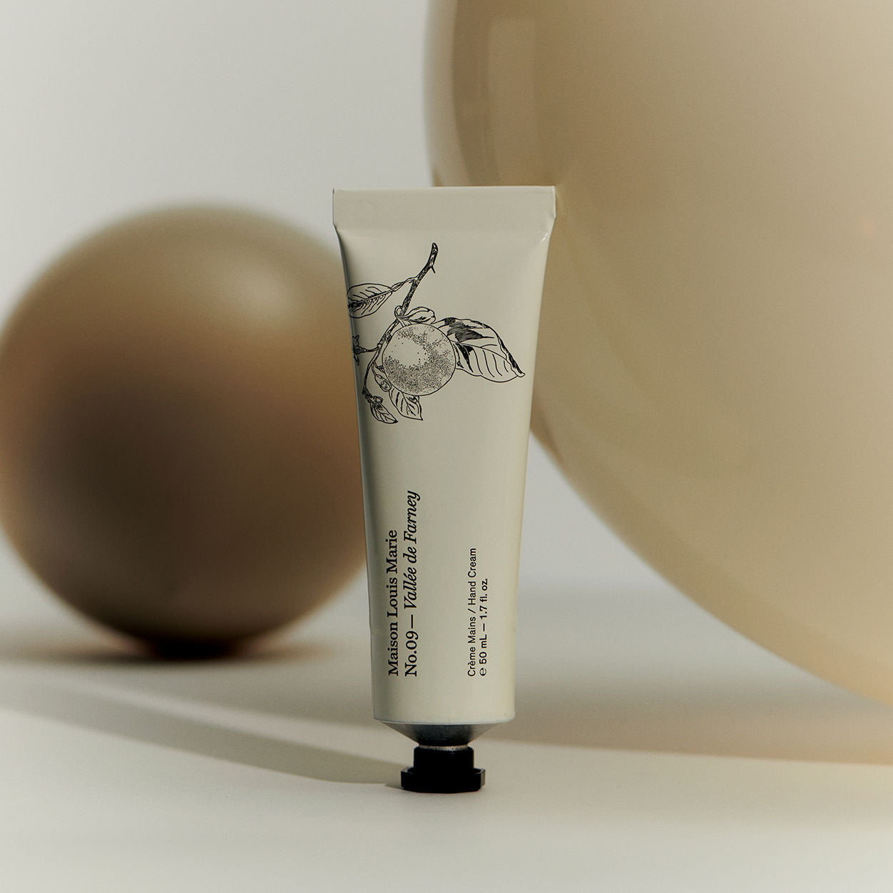 Maison Louis Marie No.09 Vallée de Farney Hand Crème – Maison