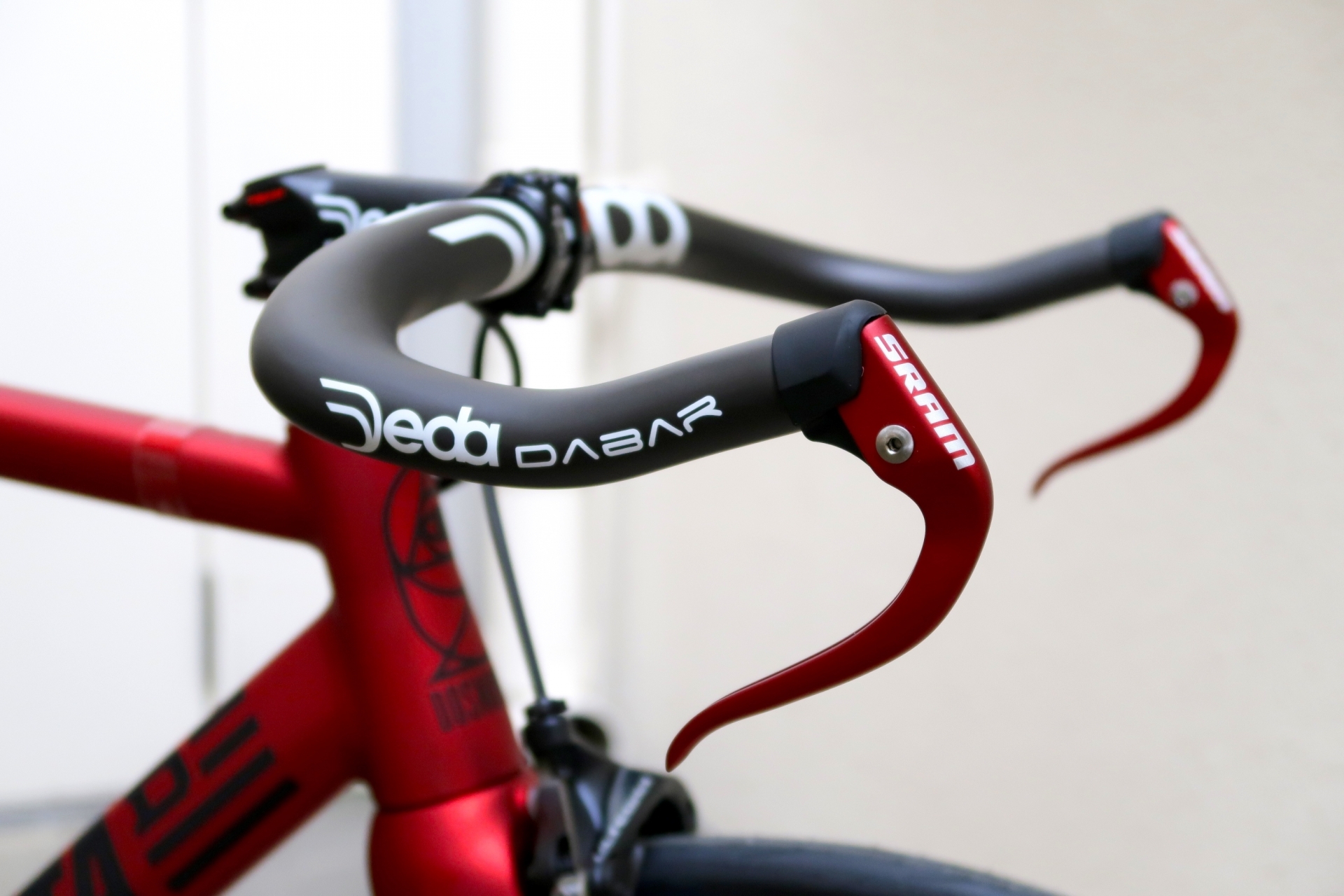 このカラー、実はまだ1本あります。 | ブローチャーズ - BROTURES