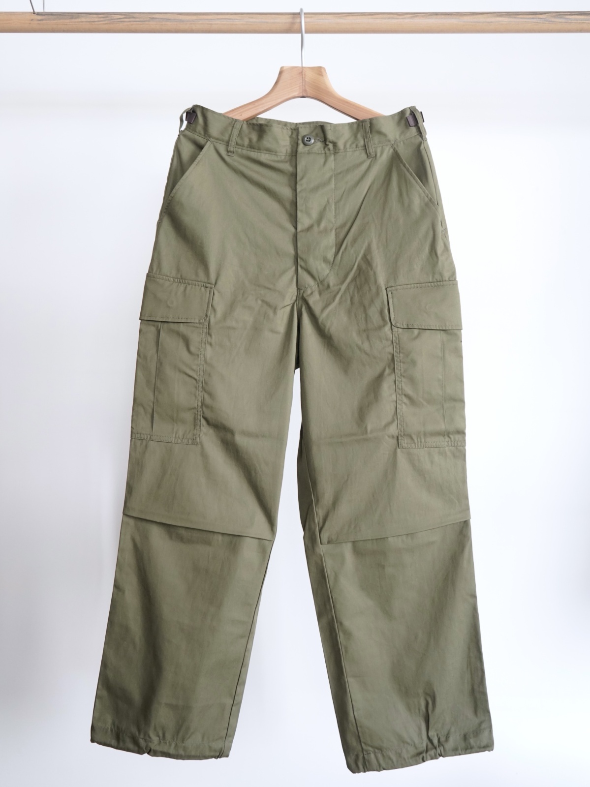 CIOTA」(シオタ)スビンコットン ウェザージャングルファテーグパンツ