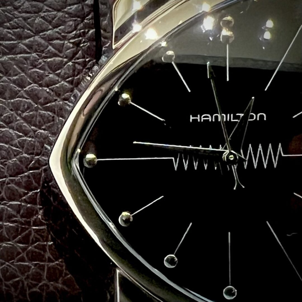 世界初の電池式腕時計【Hamilton（ハミルトン）ベンチュラ】 | BROOCH