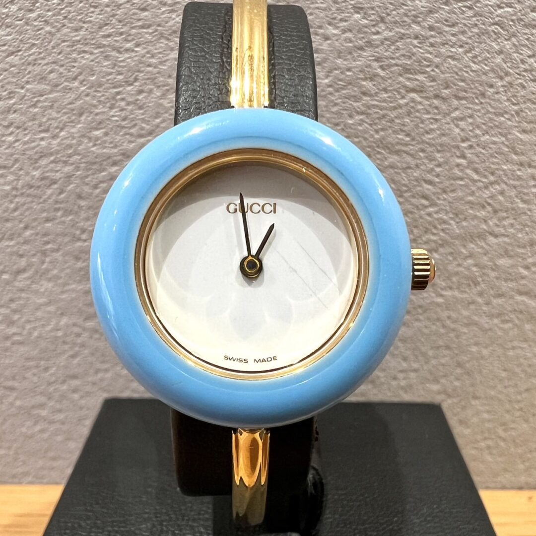 電池交換しても不動の【GUCCI（グッチ）バングルウォッチ】の