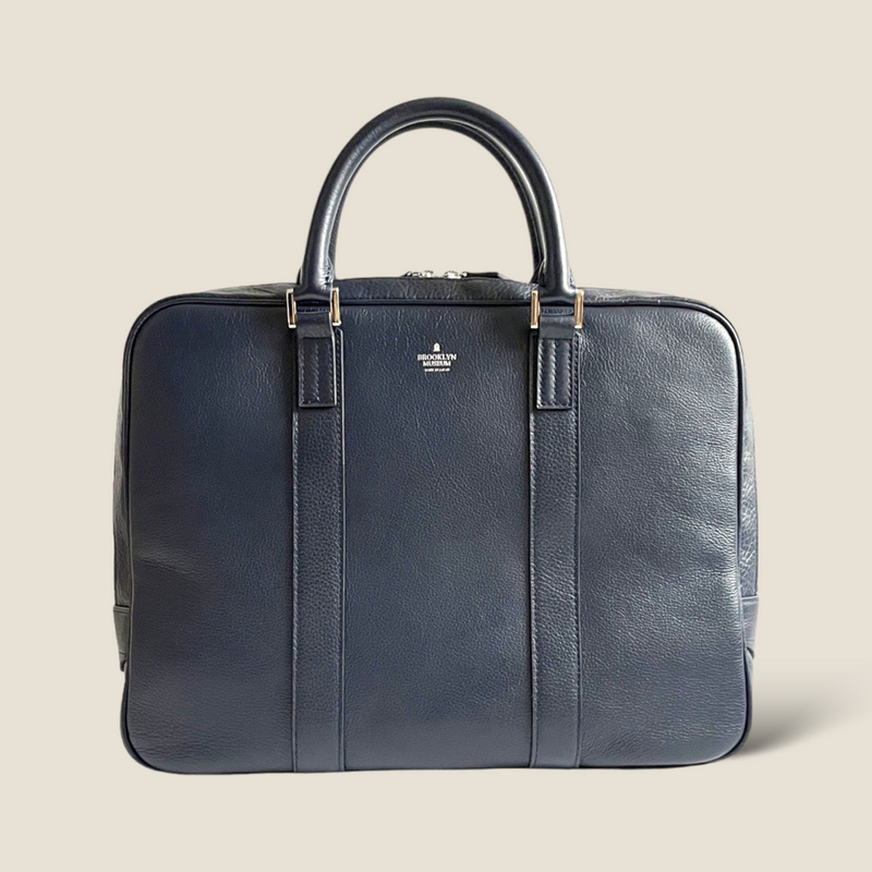 サステナシュリンクレザー] ブリーフケースcolor：ネイビー – BROOKLYN