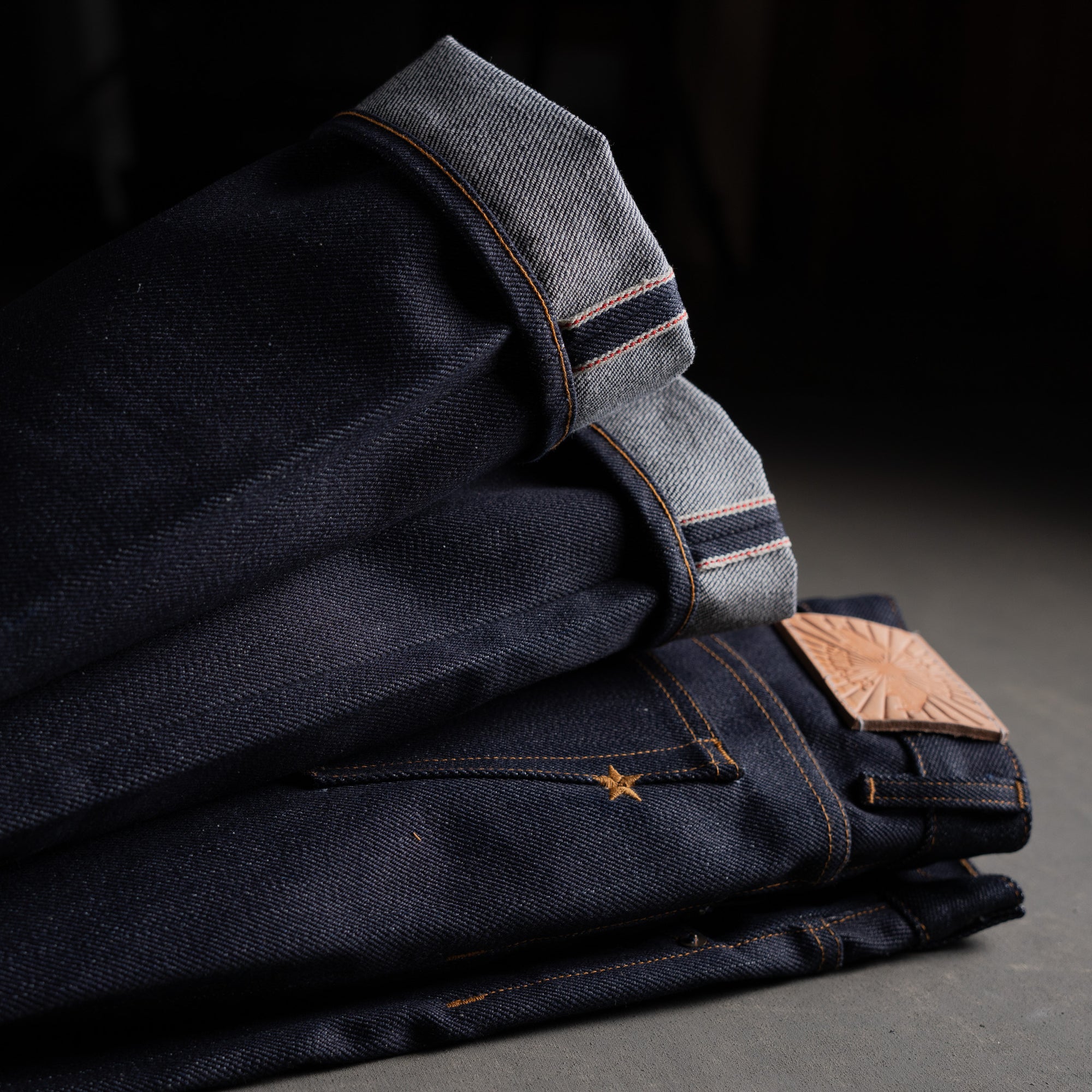 Loose Straight Fit 21.5oz Dark Gauntlet Japan Selvage Denim