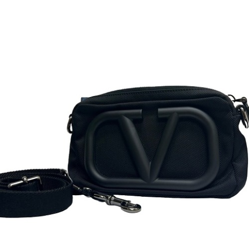 ヴァレンティノ Vロゴ キャンバス ショルダーバッグ VY2B0A54DZK