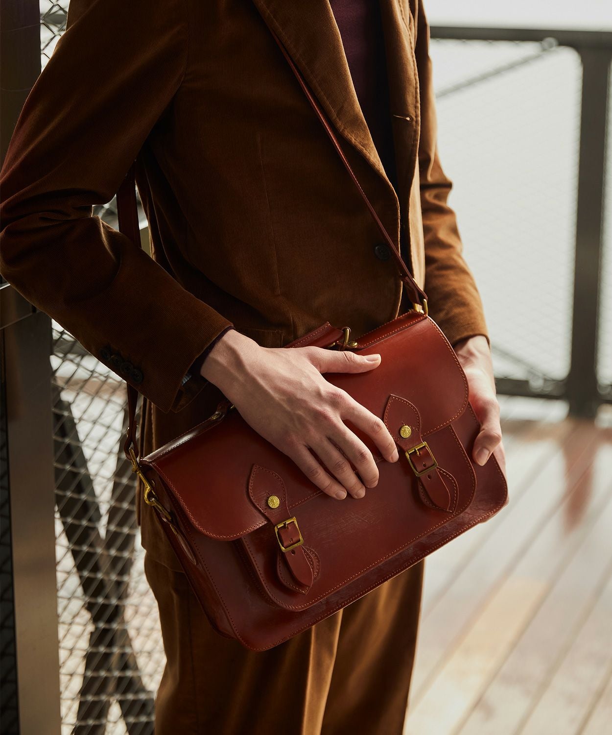 サッチェルバッグ（13インチ） 全5色 | BRITISH MADE