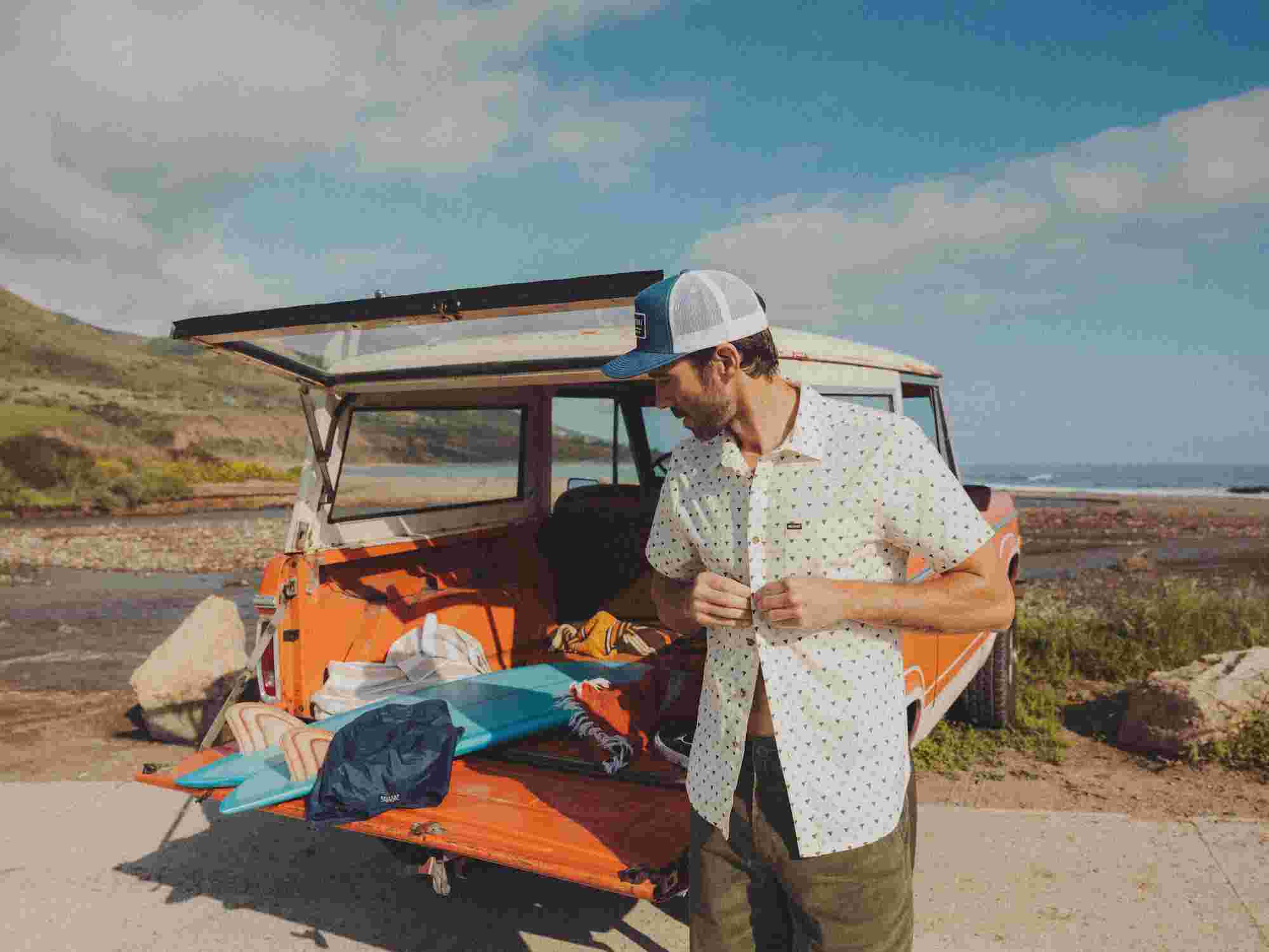 バリエーションに富んだラインナップが人気のメッシュキャップ