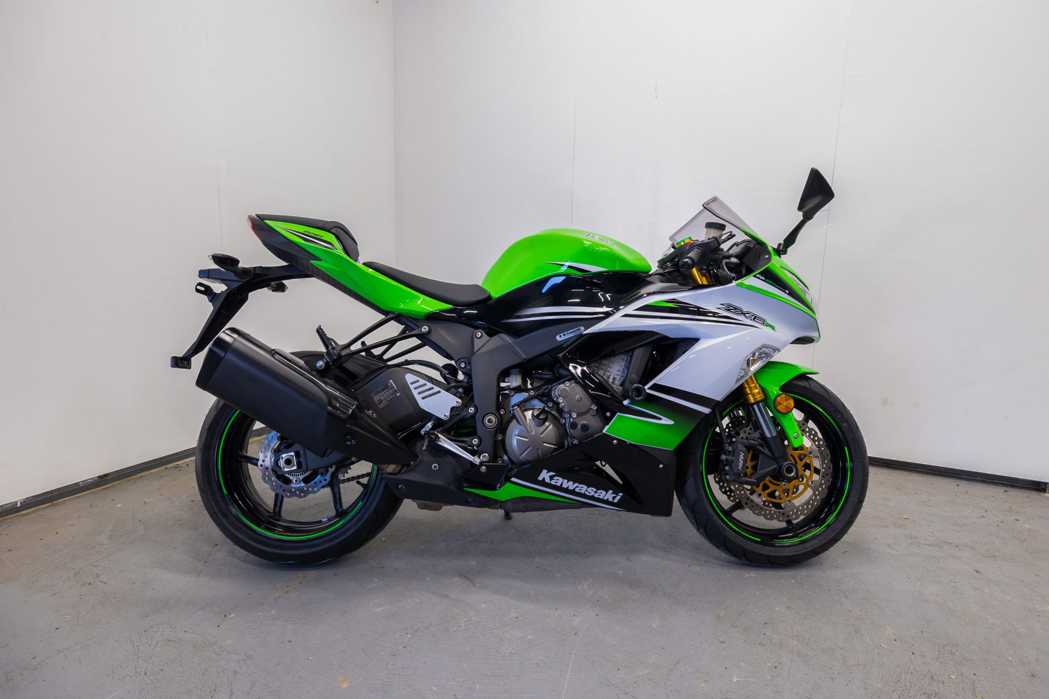No Reserve: 964-Mile 2015 Kawasaki ZX-6R 30th Anniversary for sale