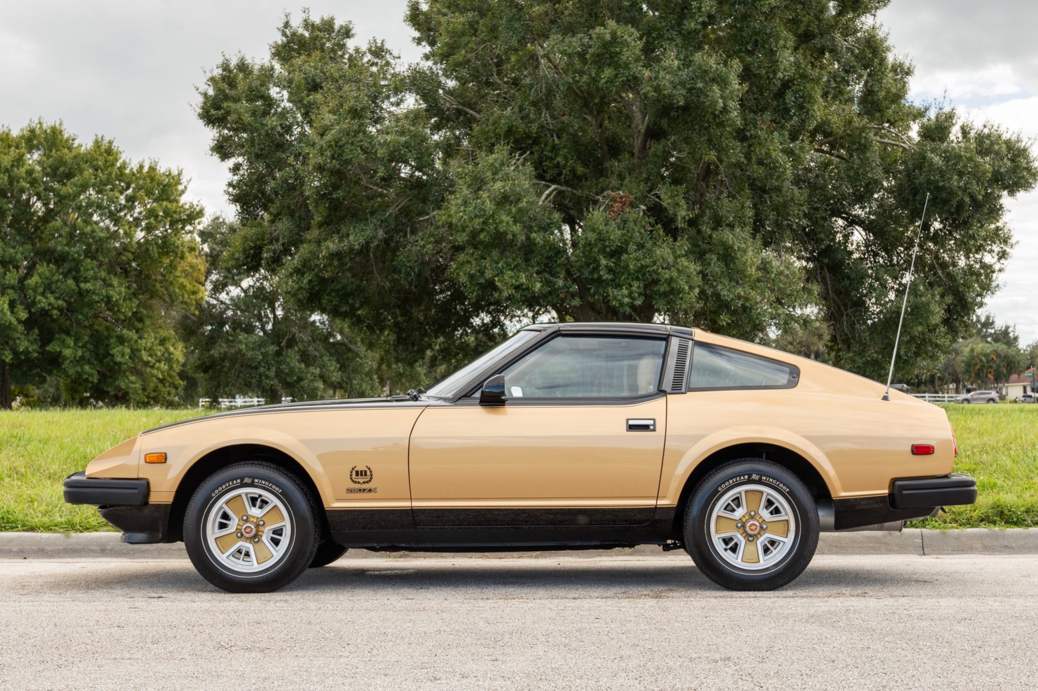 1980 Datsun 280ZX 10th Anniversary Edition 5-Speed for sale on BaT