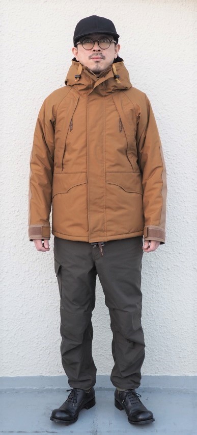 フリーホイーラーズ 試着画像 オールウェザー ロフト パーカ 2020