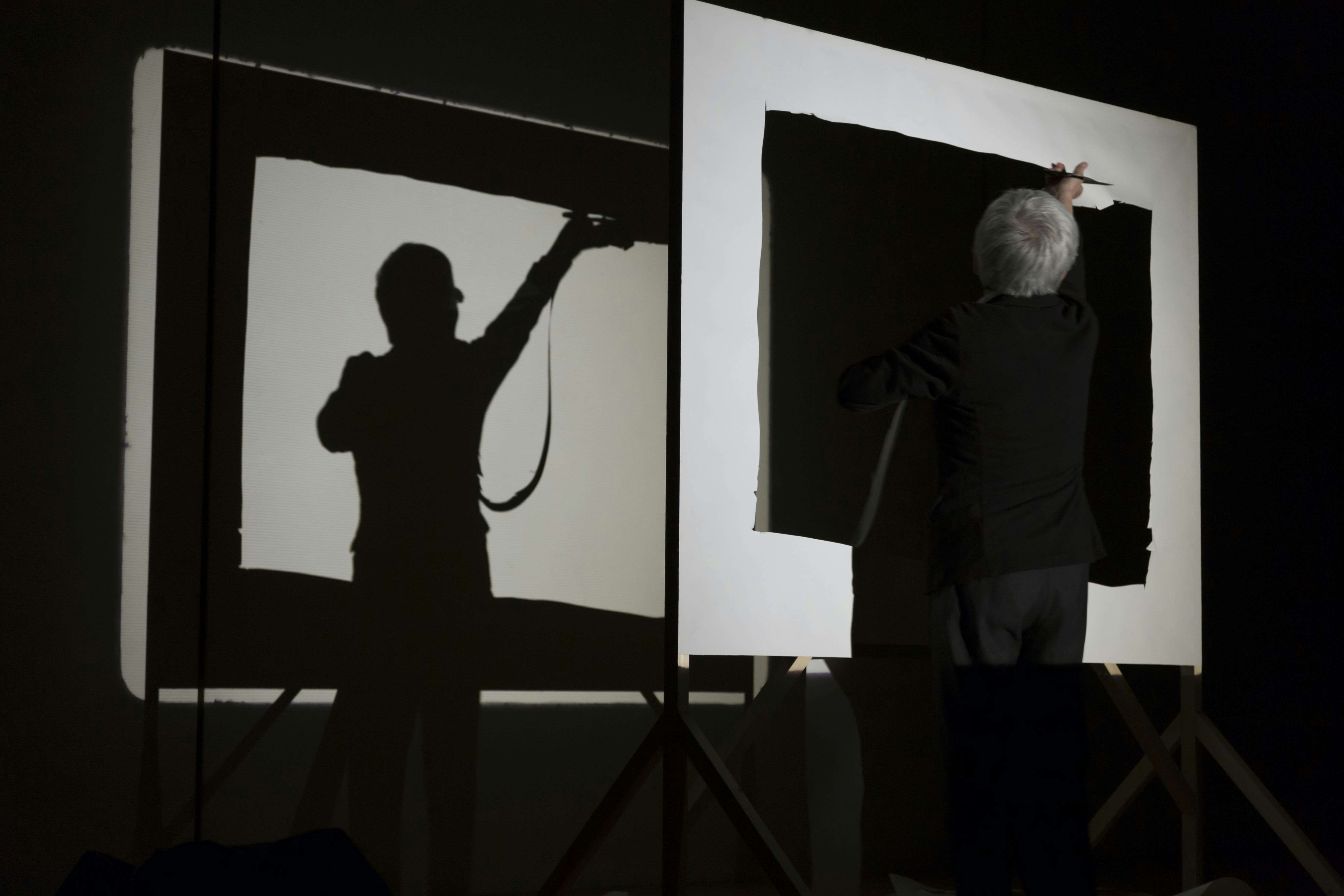 音を用いた表現の第一人者。小杉武久の50年以上にわたる活動を紐解く