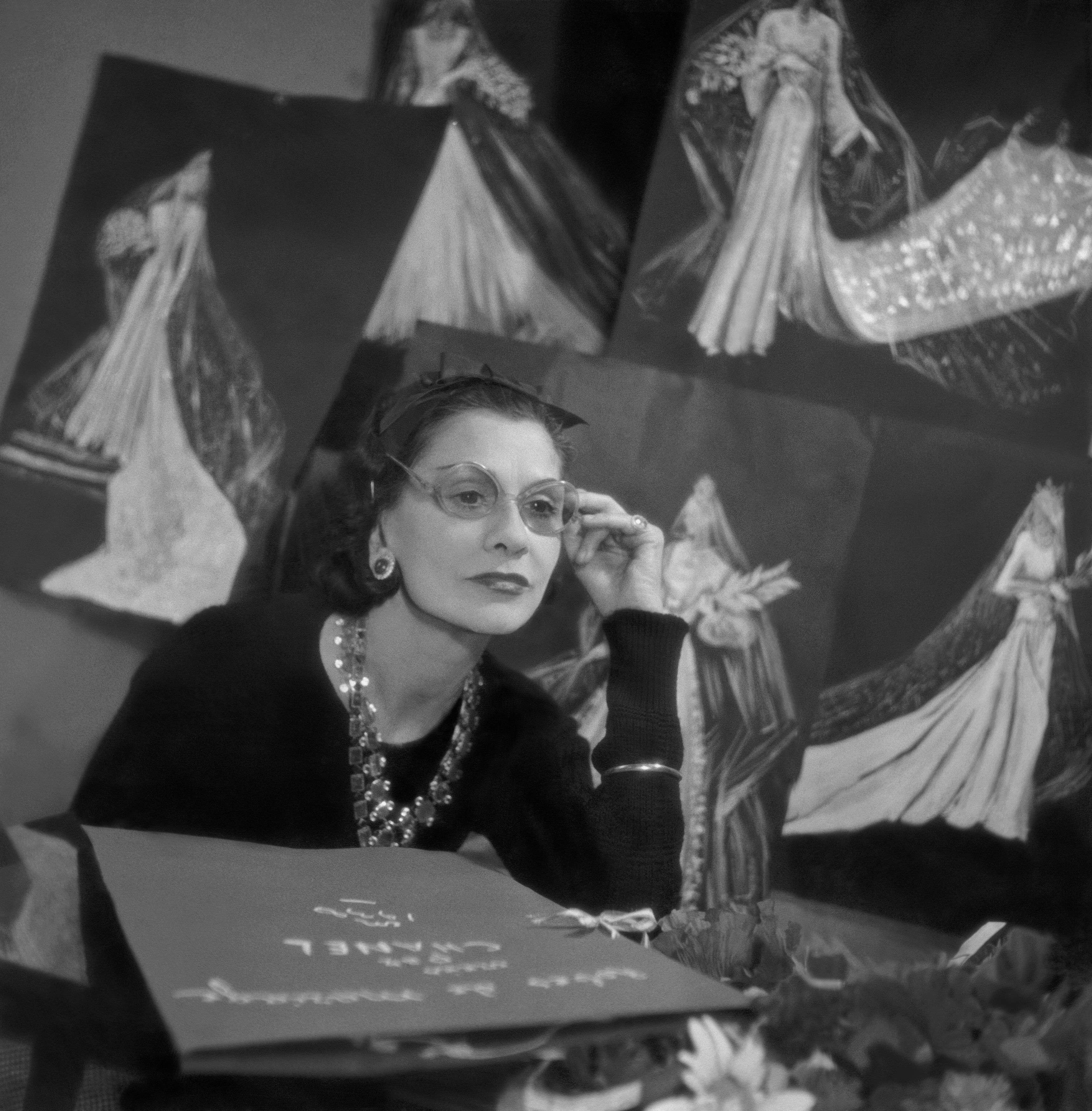 V&Aの「ガブリエル・シャネル ファッション・マニフェスト」で圧倒的な