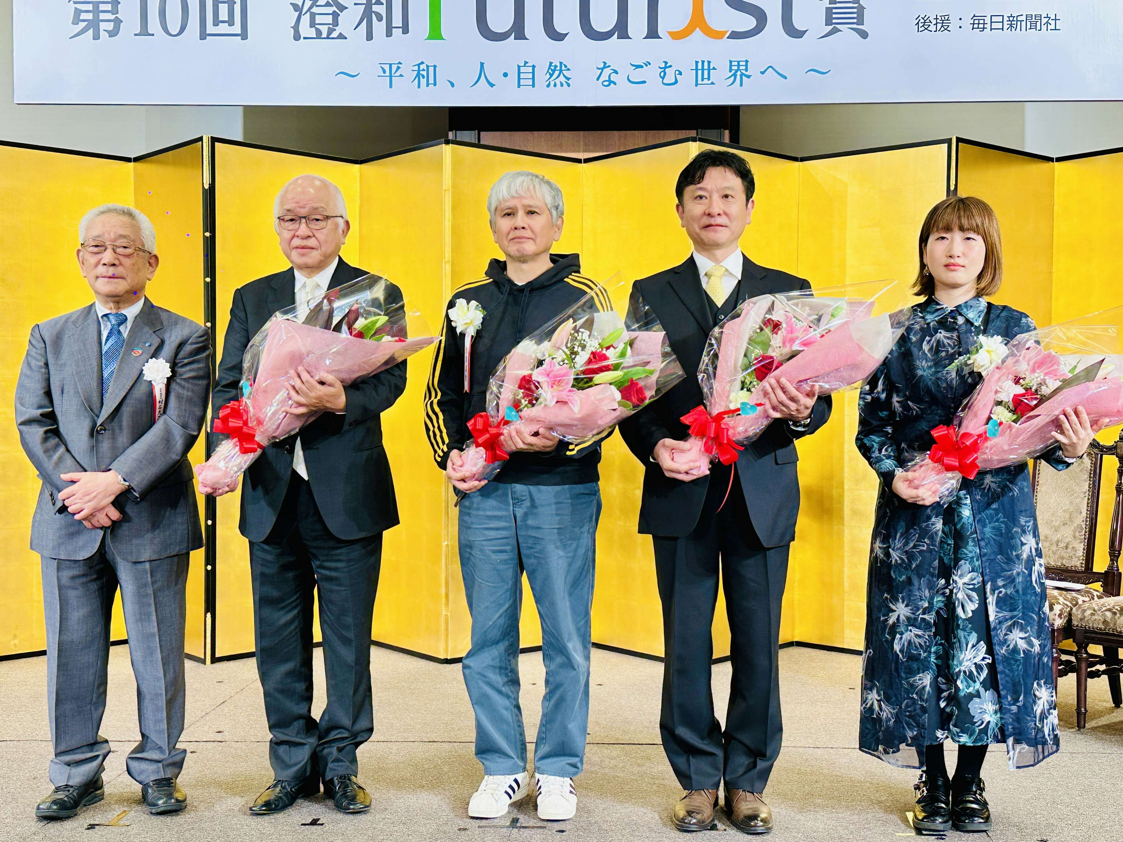 1761544600277_3df71e0aa119503c