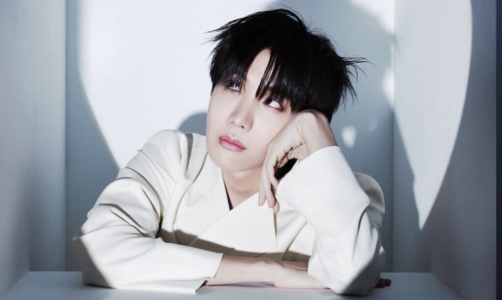 BTS ホビの来日模様が生中継決定！！日時・視聴方法 | BTS 防弾少年団