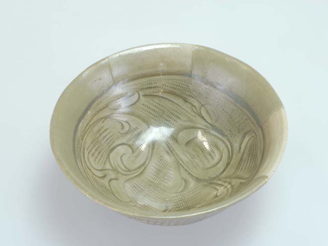 中国・龍泉窯系青磁碗 （中世） | マイコレ（埋蔵文化財コレクション