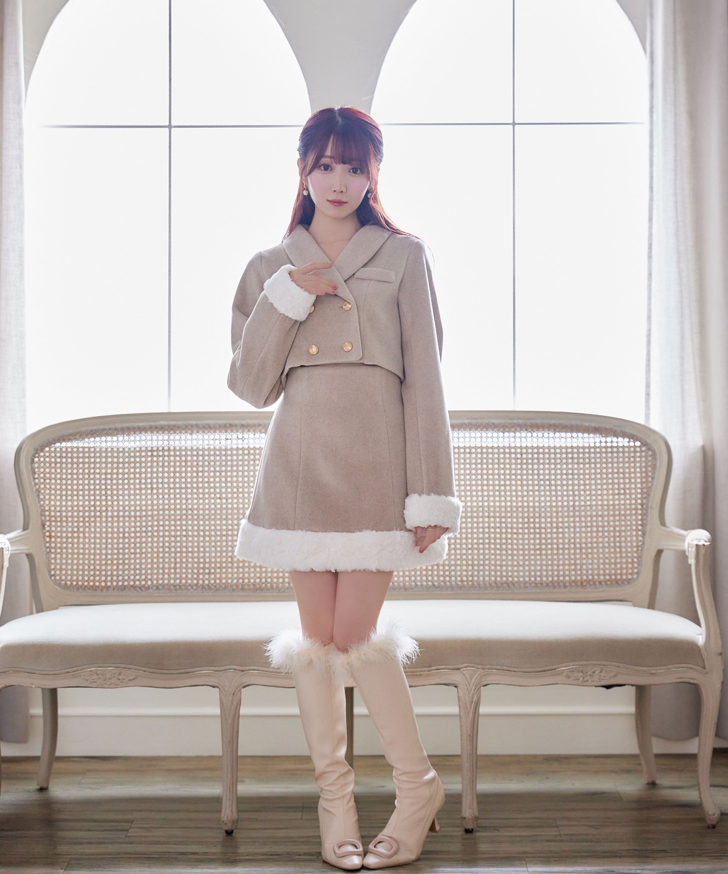 fake fur switching SET UP – BUNNY APARTMENT