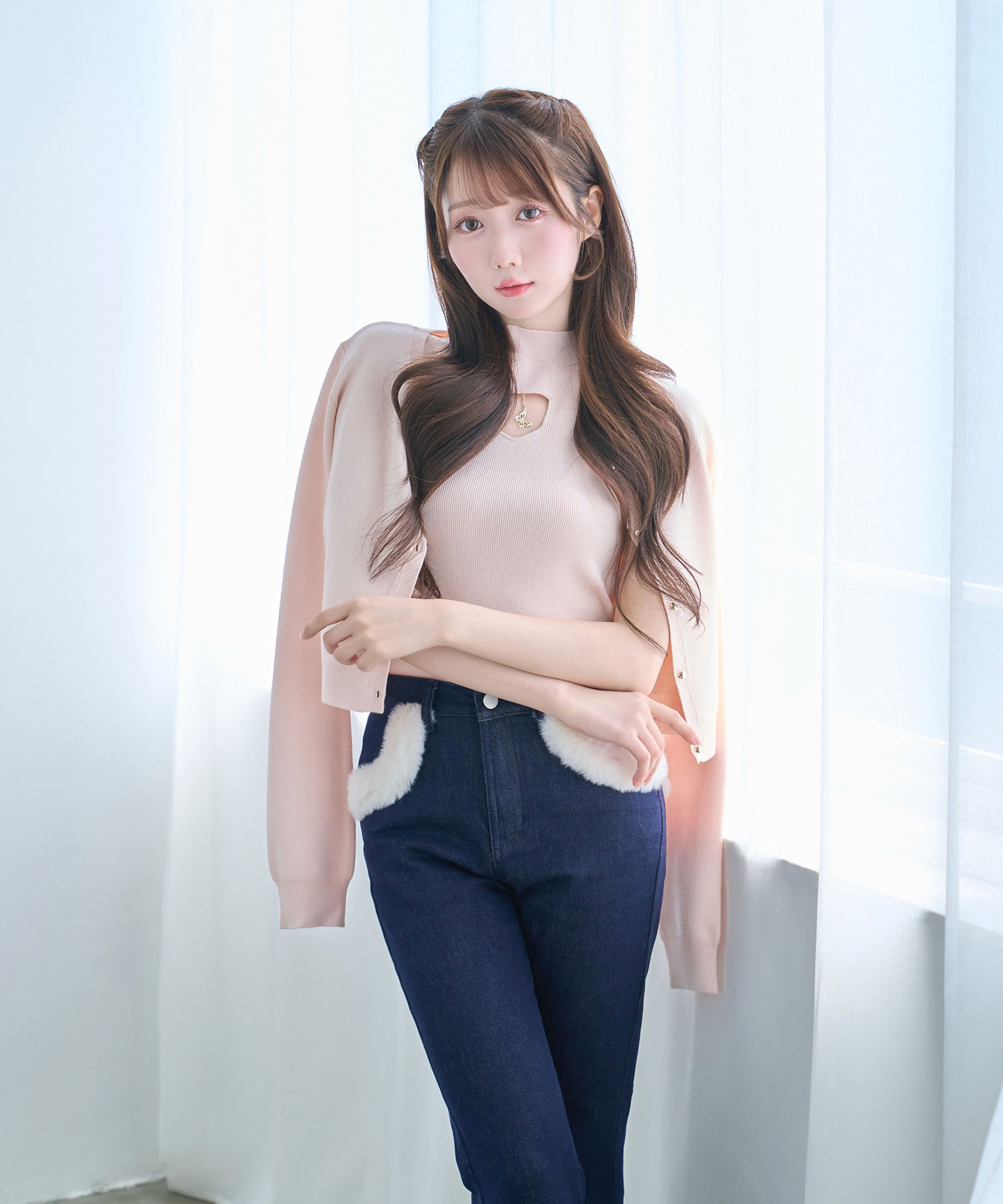 Chest charm Ens. knit tops – BUNNY APARTMENT