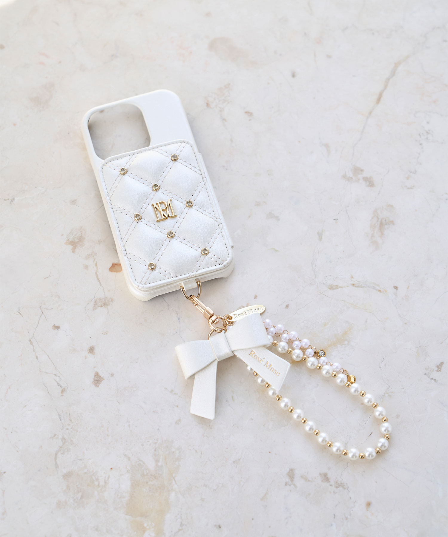 受注予約】Quilting iPhone case with hand charm – BUNNY APARTMENT