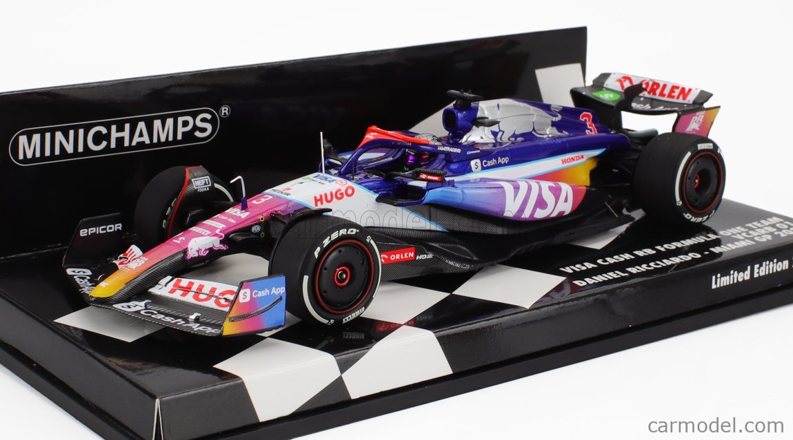 MINICHAMPS 1/43 RB F1 ホンダ VCARB 01 角田裕毅 ＆ 岩佐歩夢 2024年