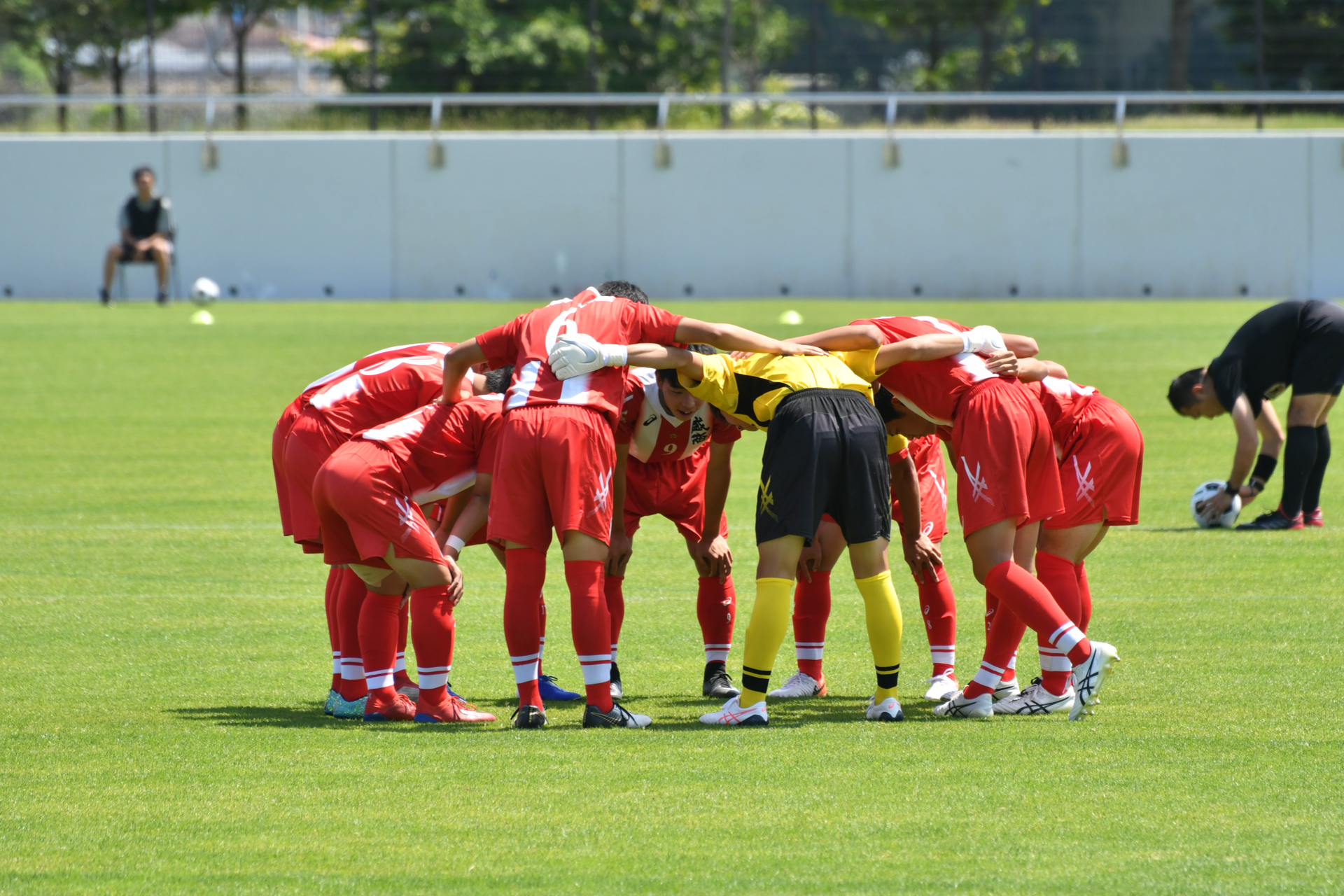 サッカー部 - 岩手県立盛岡商業高等学校