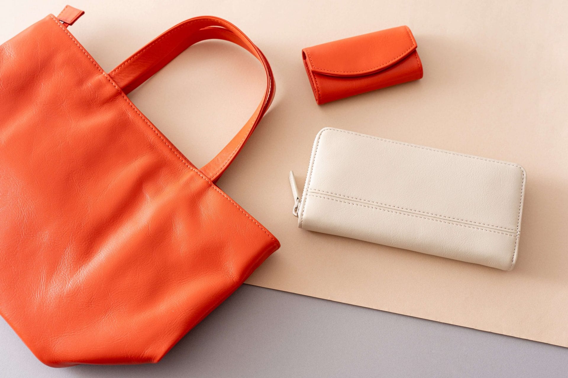 2月限定カラー「サンアップオレンジ＆レトログレー」販売開始！