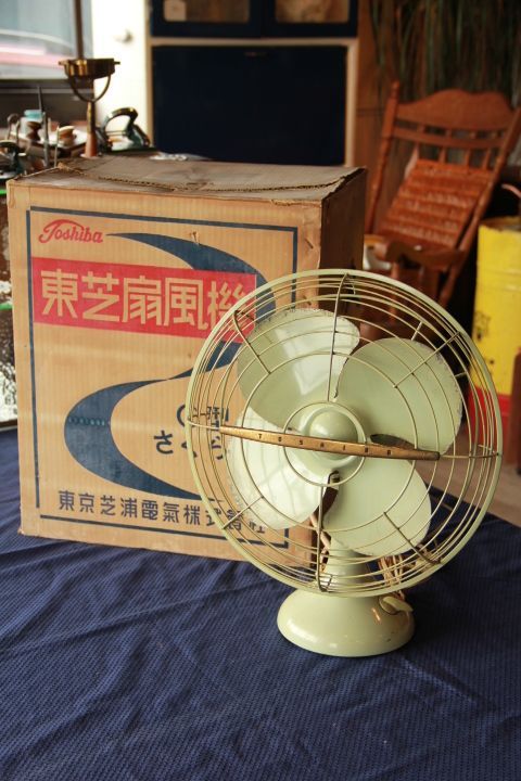 TOSHIBA,東芝 C型 ”さくら” 青磁色 ビンテージ扇風機 レトロファン 元
