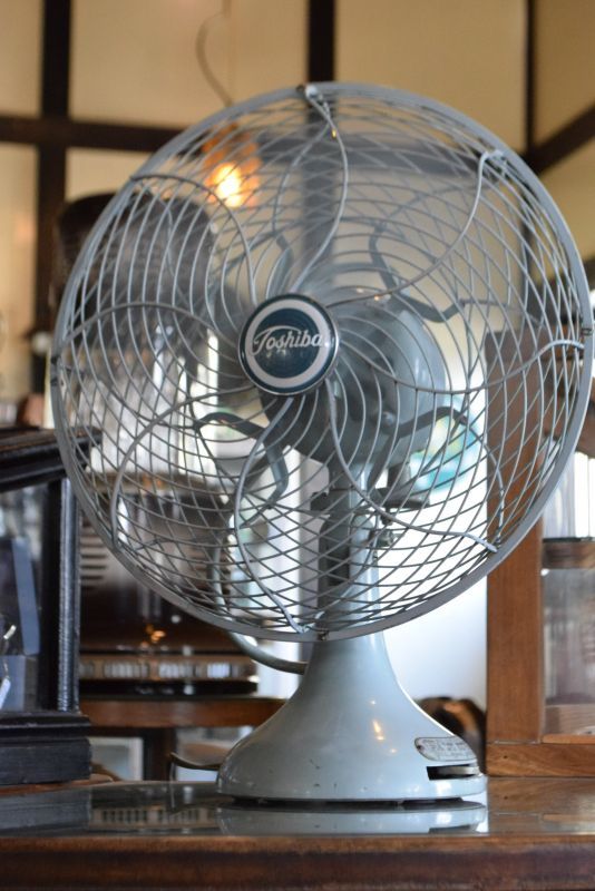 ジャンク】TOSHIBA ADF-30R-1 昭和レトロ 扇風機 昭和レトロ 東京芝浦