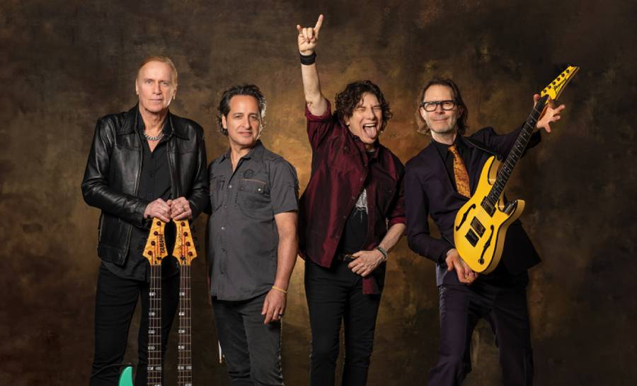 ミスター・ビッグ、最新シングル『フォエヴァー・イン・アワ・ハーツ