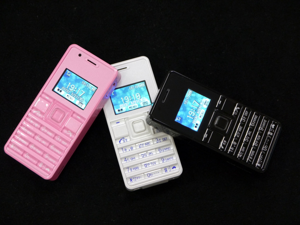 電波を拾えてメールも使える「ストラップフォン2」を改めて解説