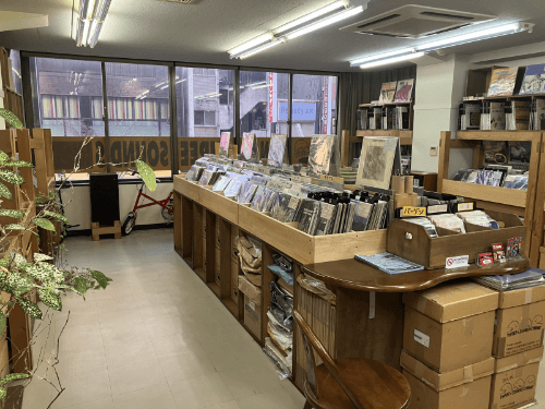 長くレコード文化が続くように。「SON OF THREE SOUNDS」に