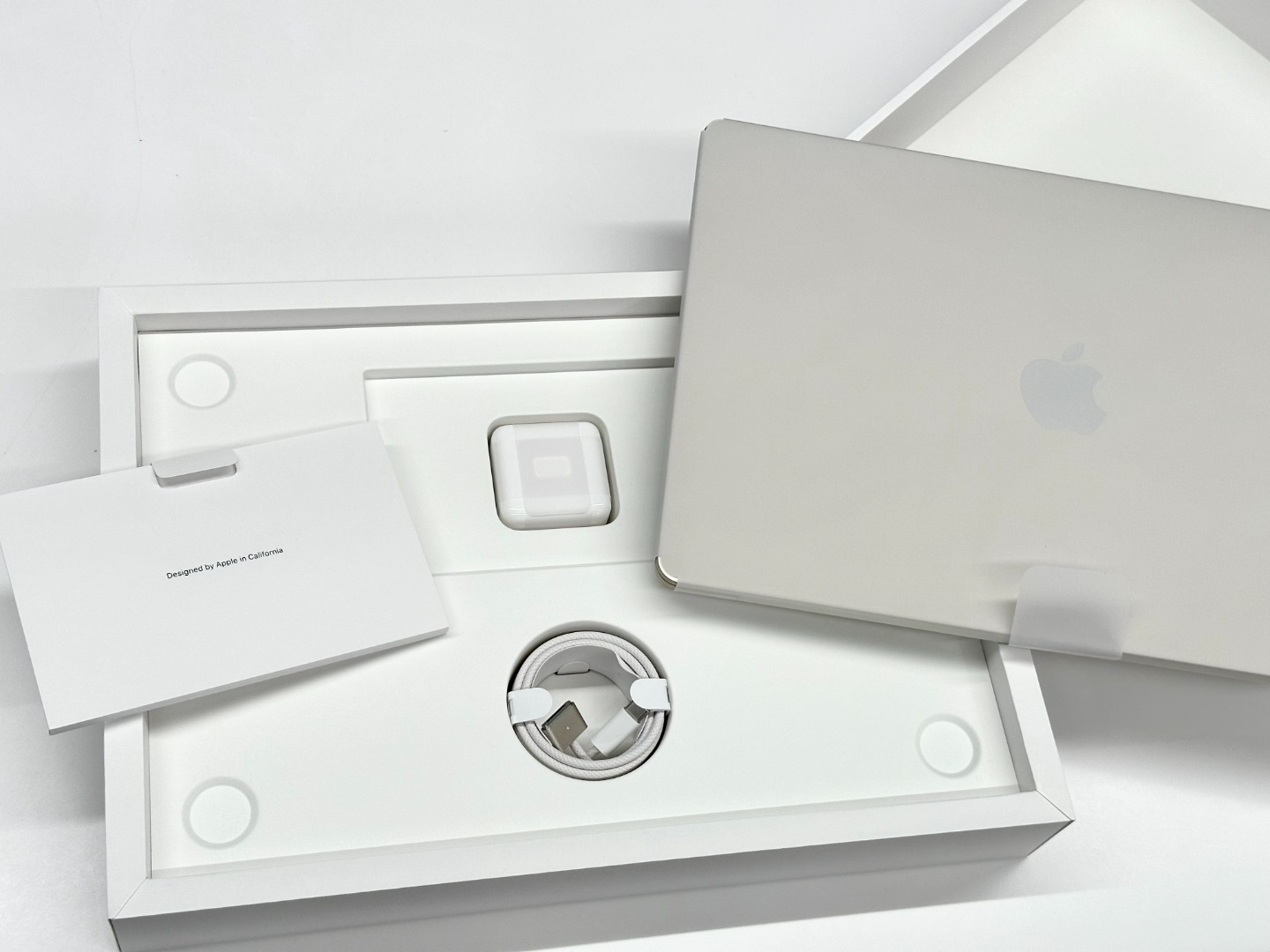 新製品】15インチMacBook Airがついに登場！！｜C smart公式オンライン