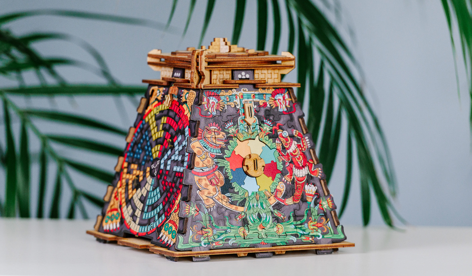 Cluebox｜ストーリー仕立ての立体パズル 世界遺産テオティワカン「太陽