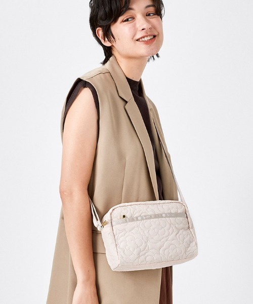 LeSportsac（レスポートサック）の「DANIELLA CROSSBODY パフィー