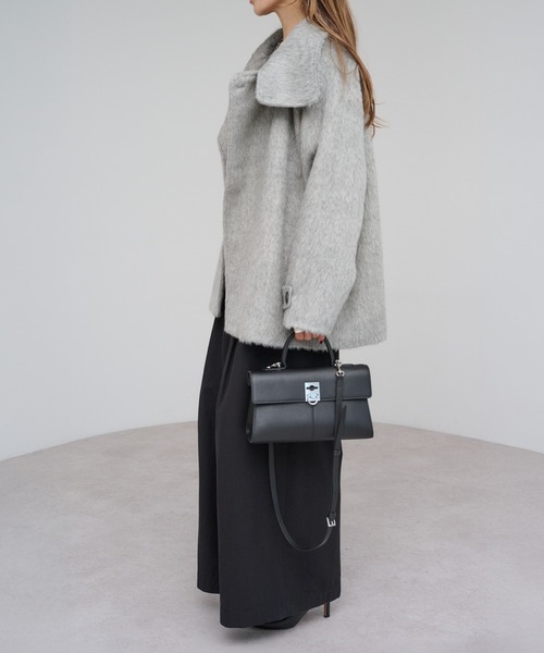 Bonjour Sagan（ボンジュールサガン）の「シャギーミドル丈スタンド