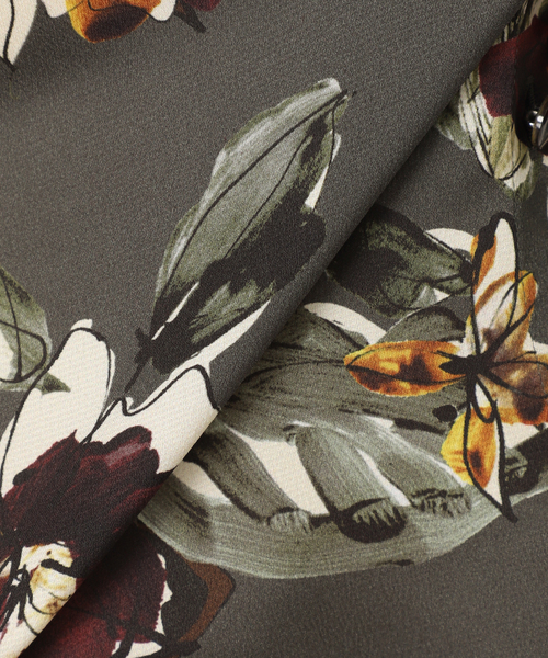 Noble（ノーブル）の「スモーキーフラワープリントシャツ（シャツ