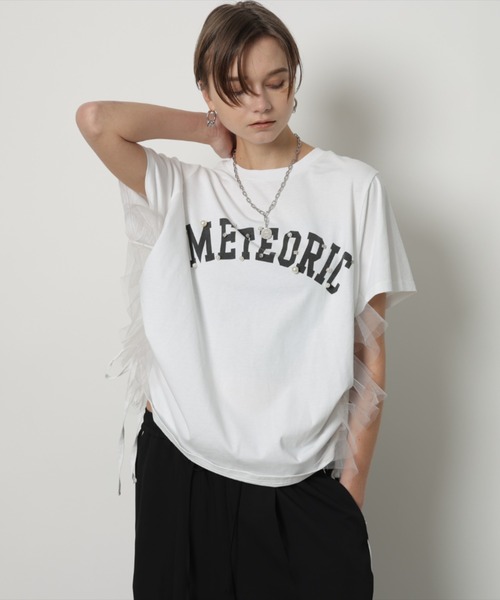 CADUNE（カデュネ）の「サイドチュールロゴT-shirt（Tシャツ