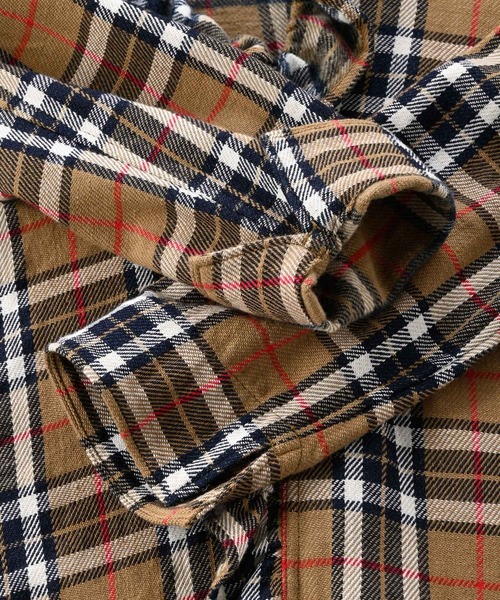 45R（フォーティファイブアール）の「ジンバネルタータンのフリル