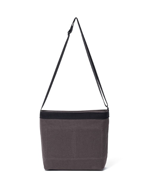 MARGARET HOWELL idea（マーガレット・ハウエル アイデア）Big logo