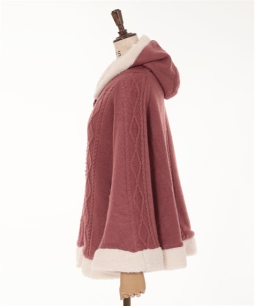 axes femme（アクシーズファム）の「編み上げ裏ボアニットポンチョ