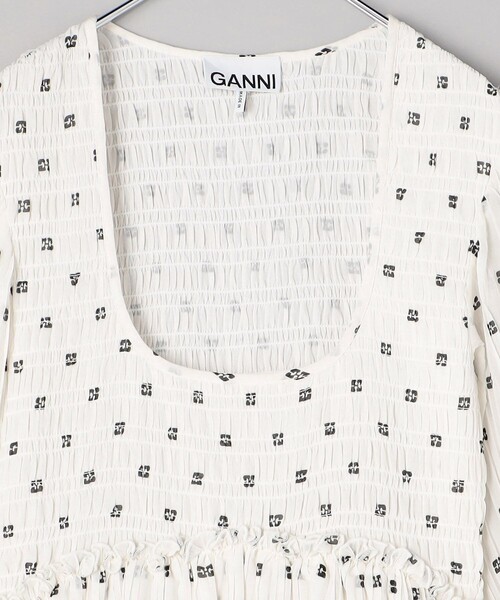 GANNI（ガニー）の「GANNI/ガニー PLEATED GEORGETTE FLOUNCE SMOCK