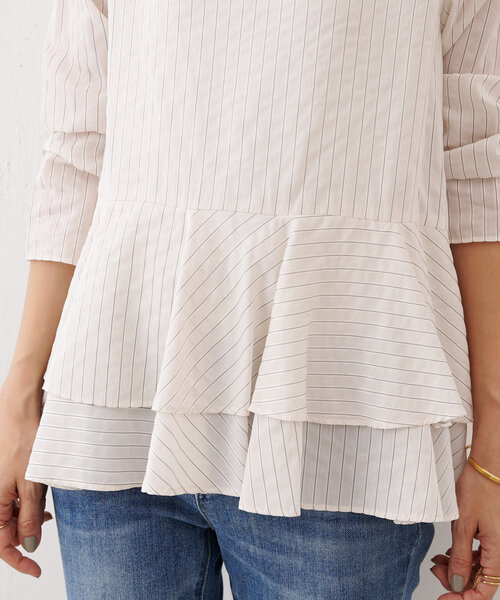 BEARDSLEY（ビアズリー）の「裾フリルストライプブラウス（シャツ