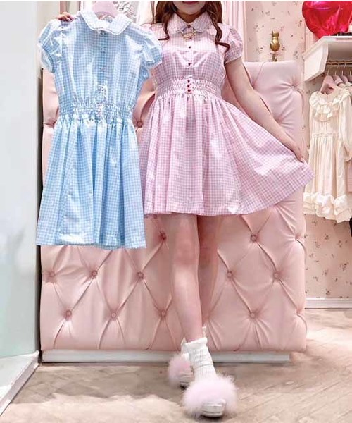 RoseMarie seoir（ローズマリーソワール）の「シャーリングワンピース