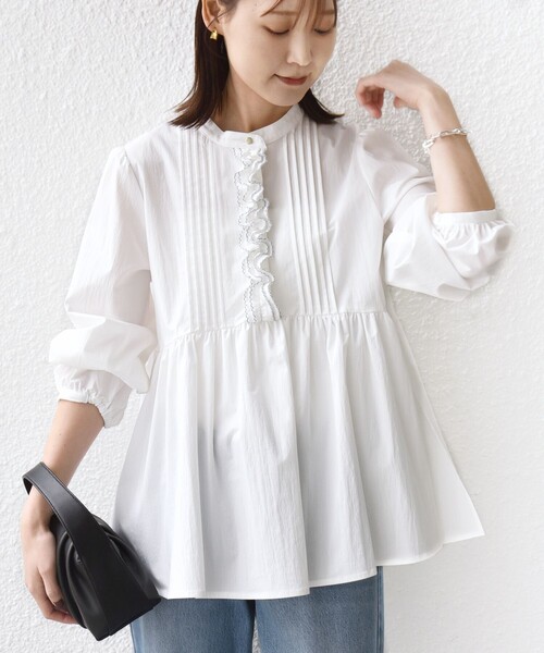 セール】【WEB限定】〈手洗い可能〉フリル 刺繍 ペプラム ブラウス
