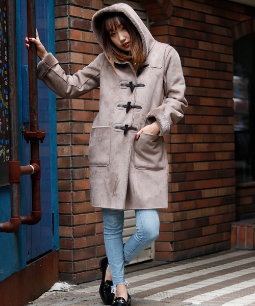 CLOCHE（クロシェ）の「【CLOCHE】フラットシーマ縫製フェイクムートン