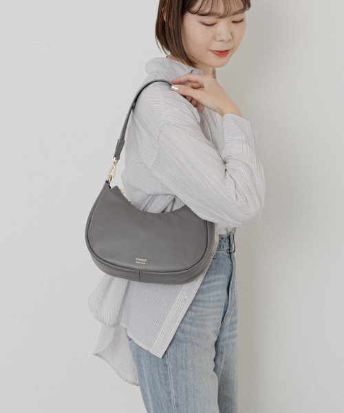 russet（ラシット）の「WEB限定 ハーフムーン2wayショルダーバッグ