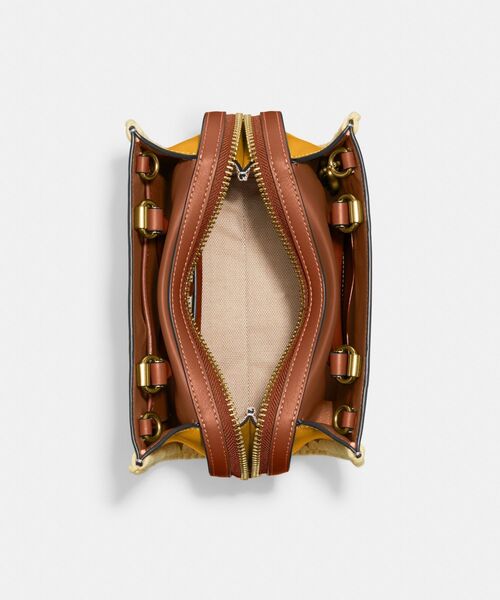 COACH（コーチ）の「ローグ 20・クロシェ（ショルダーバッグ）」 - WEAR