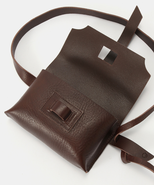 セール】ARCHI LEATHER BODYバッグ（クラッチバッグ）｜FRAMeWORK