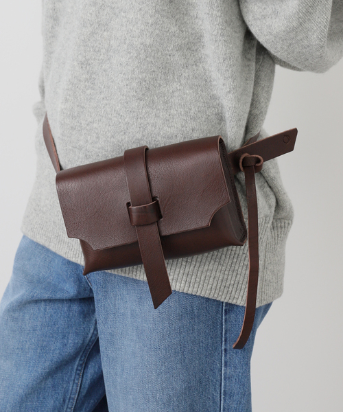 セール】ARCHI LEATHER BODYバッグ（クラッチバッグ）｜FRAMeWORK