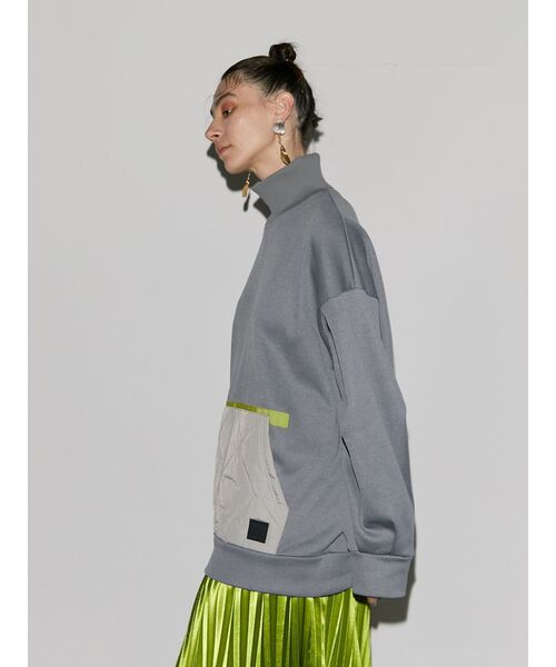 UN3D.（アンスリード）の「キルティングドッキングスウェット