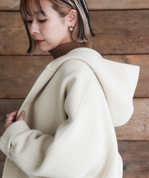 STUNNING LURE（スタニングルアー）の「ショートフーディーオーバー